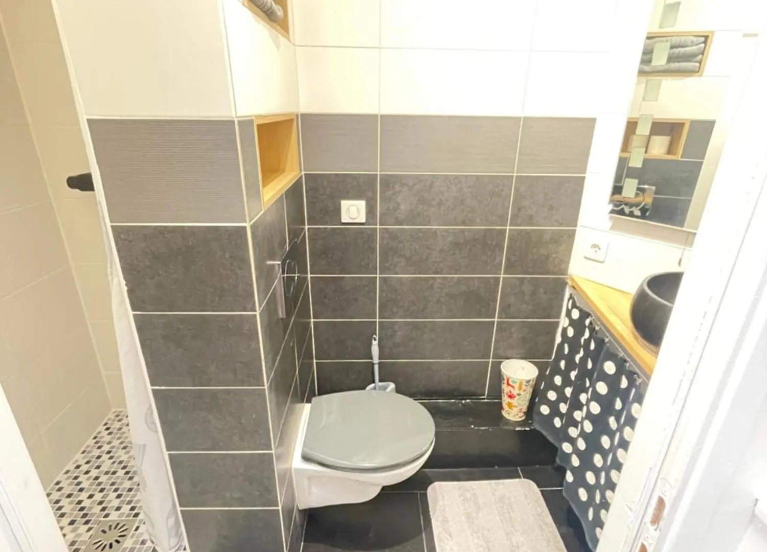 Apartment Superbe Haussmannien Suspendu *
