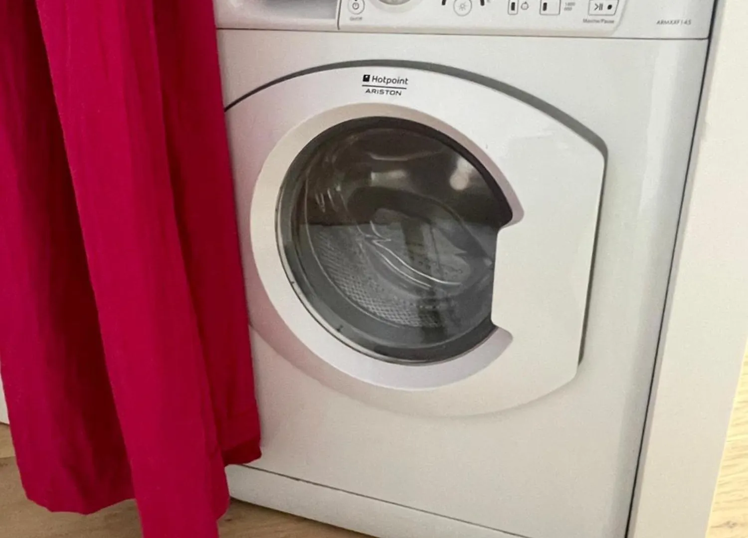Apartment Superbe Haussmannien Suspendu