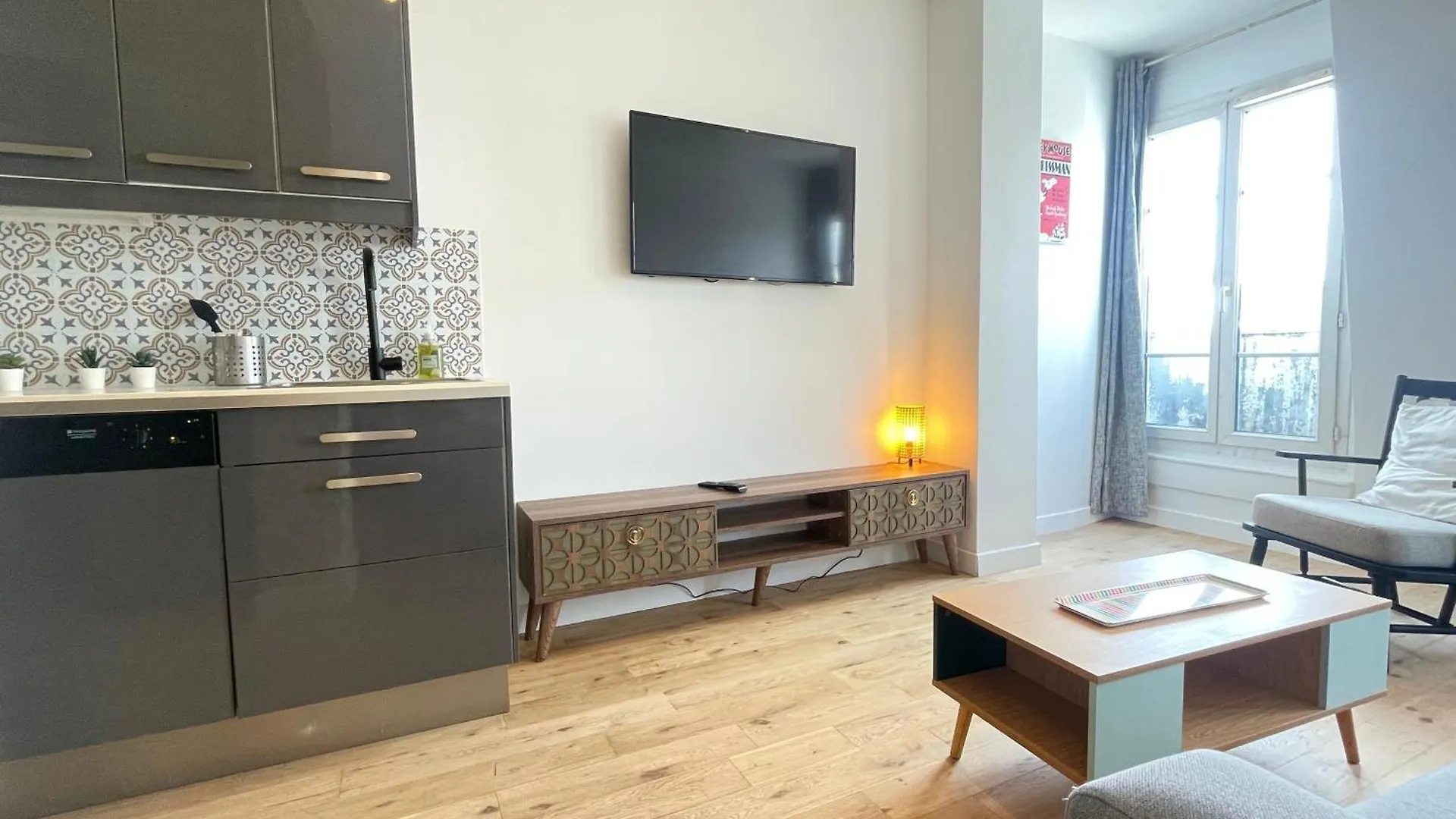Superbe Haussmannien Suspendu Apartment Paris