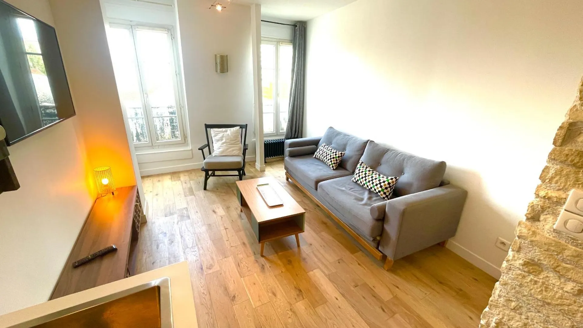 Apartment Superbe Haussmannien Suspendu *